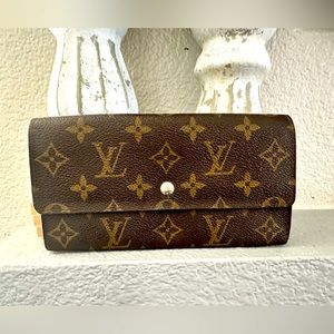 Louis Vuitton Monogram Portefeiulle Sarah Long Bifold Wallet/